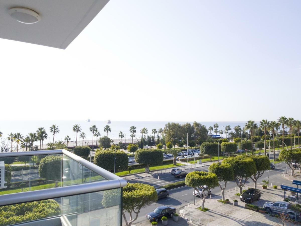 City Pearl - Modern 2 Bed Sea View Apt In City Centre Limisso Esterno foto