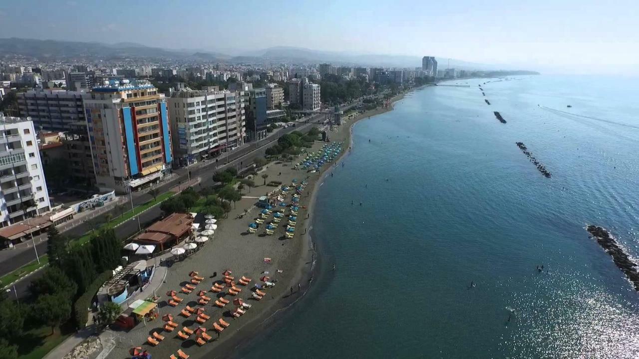 City Pearl - Modern 2 Bed Sea View Apt In City Centre Limisso Esterno foto